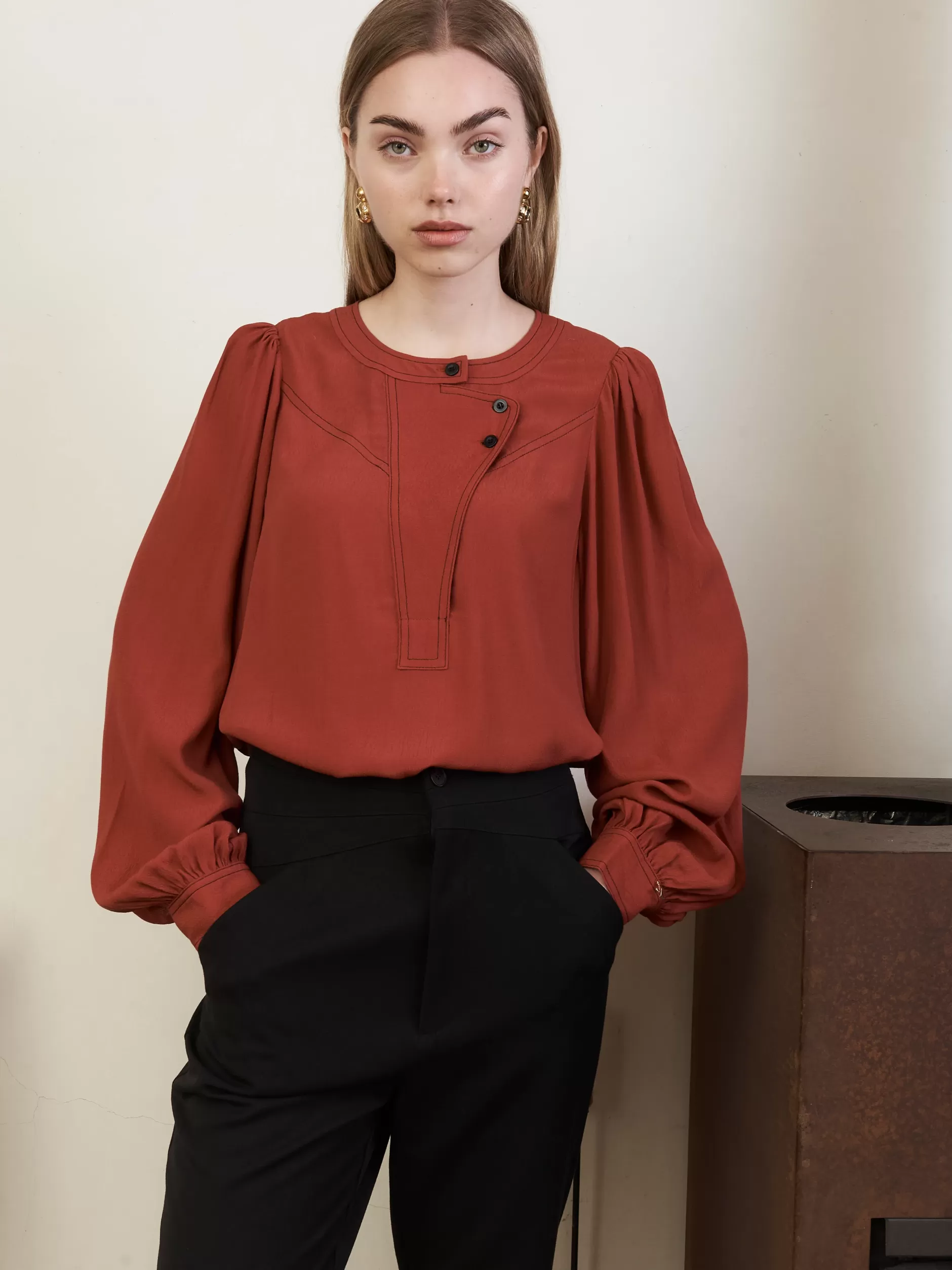 Jovonna London Tops^GENEVA BLOUSE