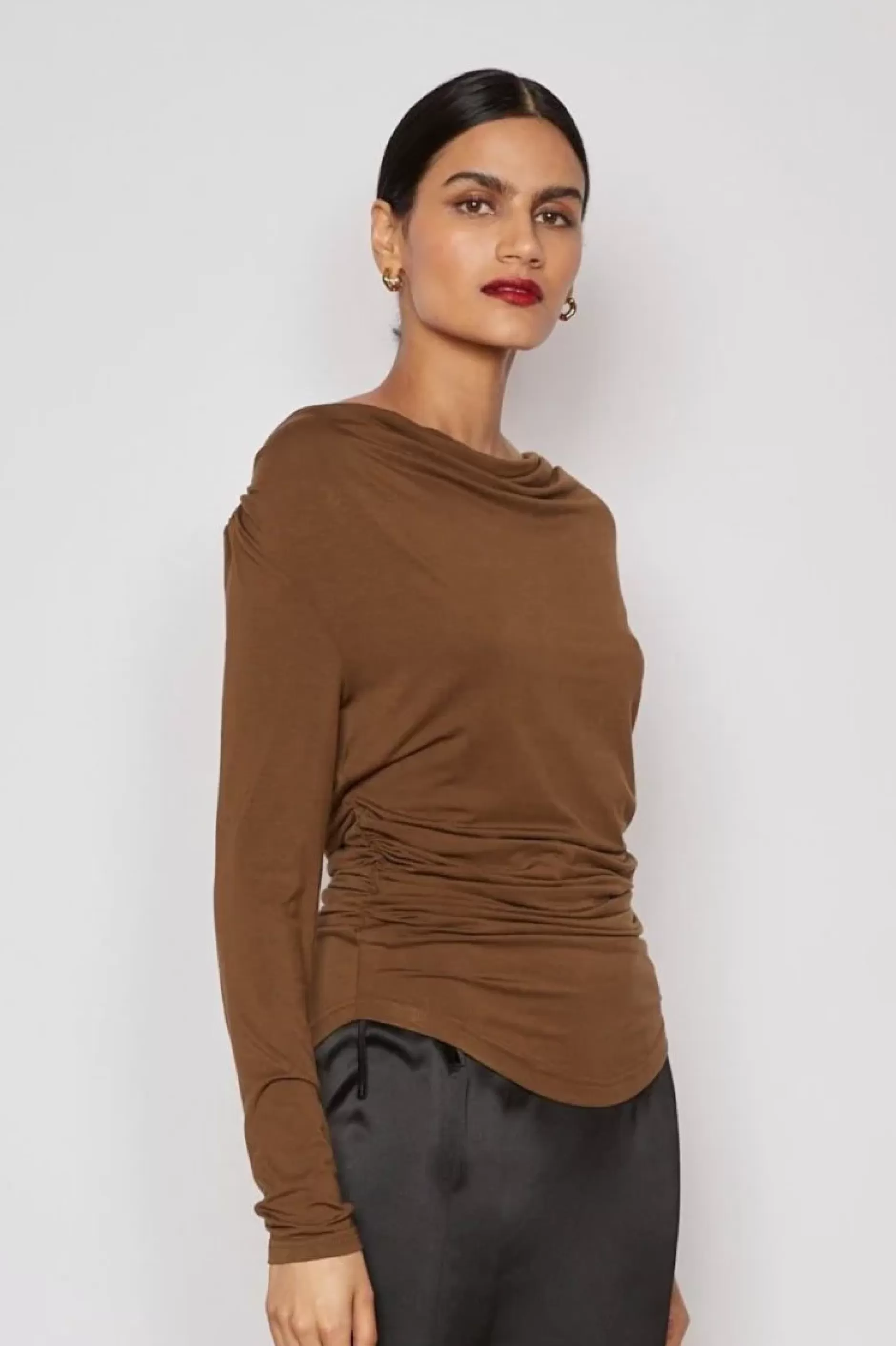 Jovonna London Tops | The Party Edit^JASMIN BLOUSE BROWN