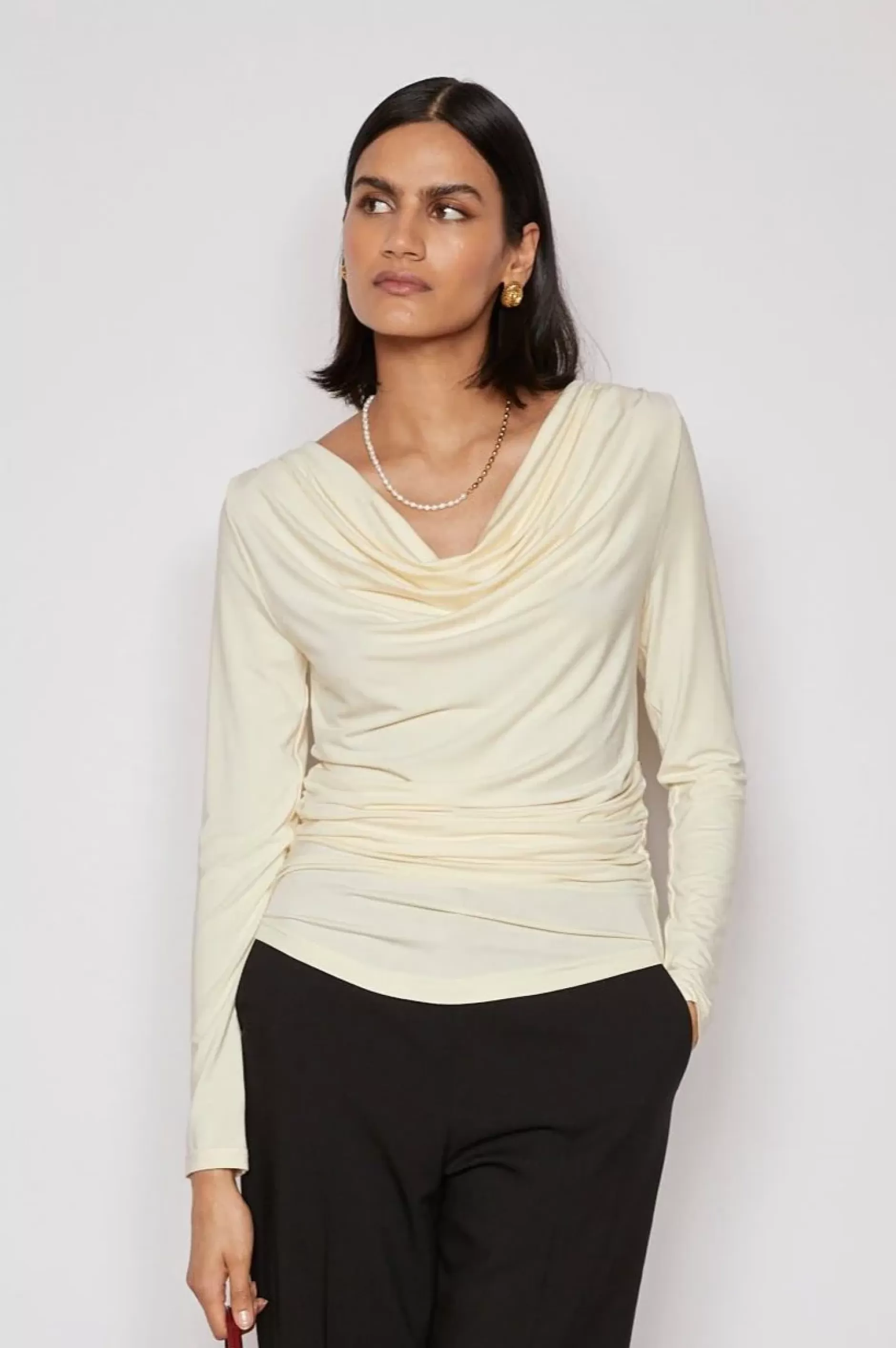 Jovonna London Tops | The Party Edit^JASMIN BLOUSE CREAM