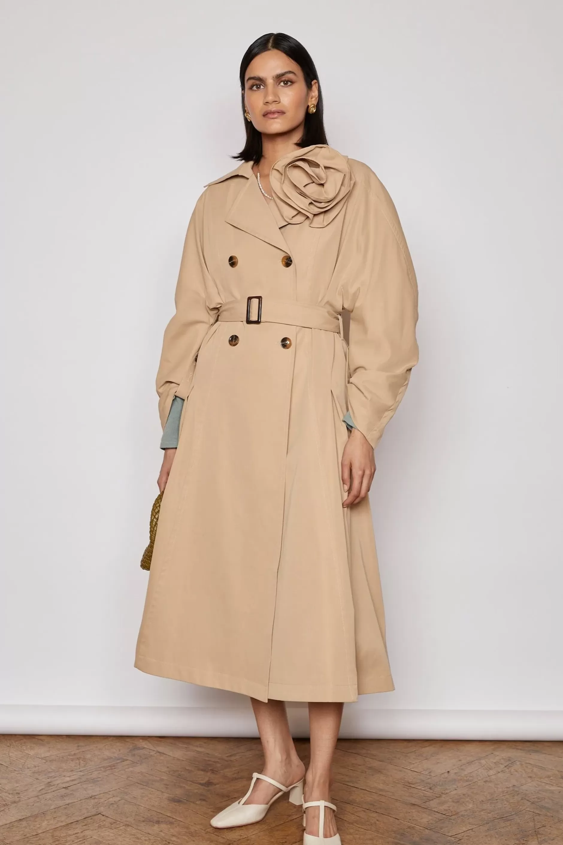 Jovonna London Jackets/coats | The Party Edit^NAVI 2 TRENCH WITH CORSAGE IN BEIGE