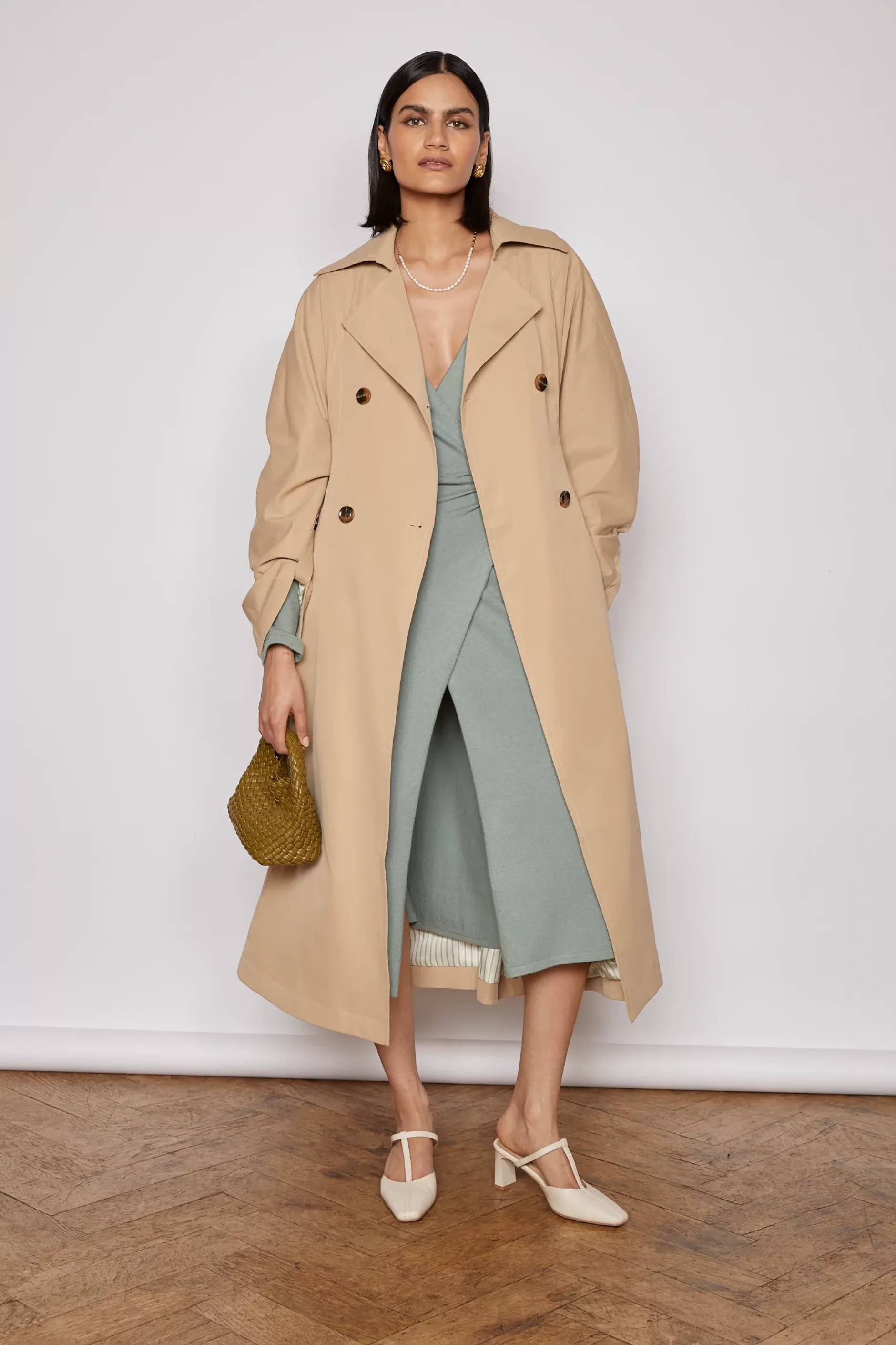 Jovonna London Jackets/coats | The Party Edit^NAVI 2 TRENCH WITH CORSAGE IN BEIGE