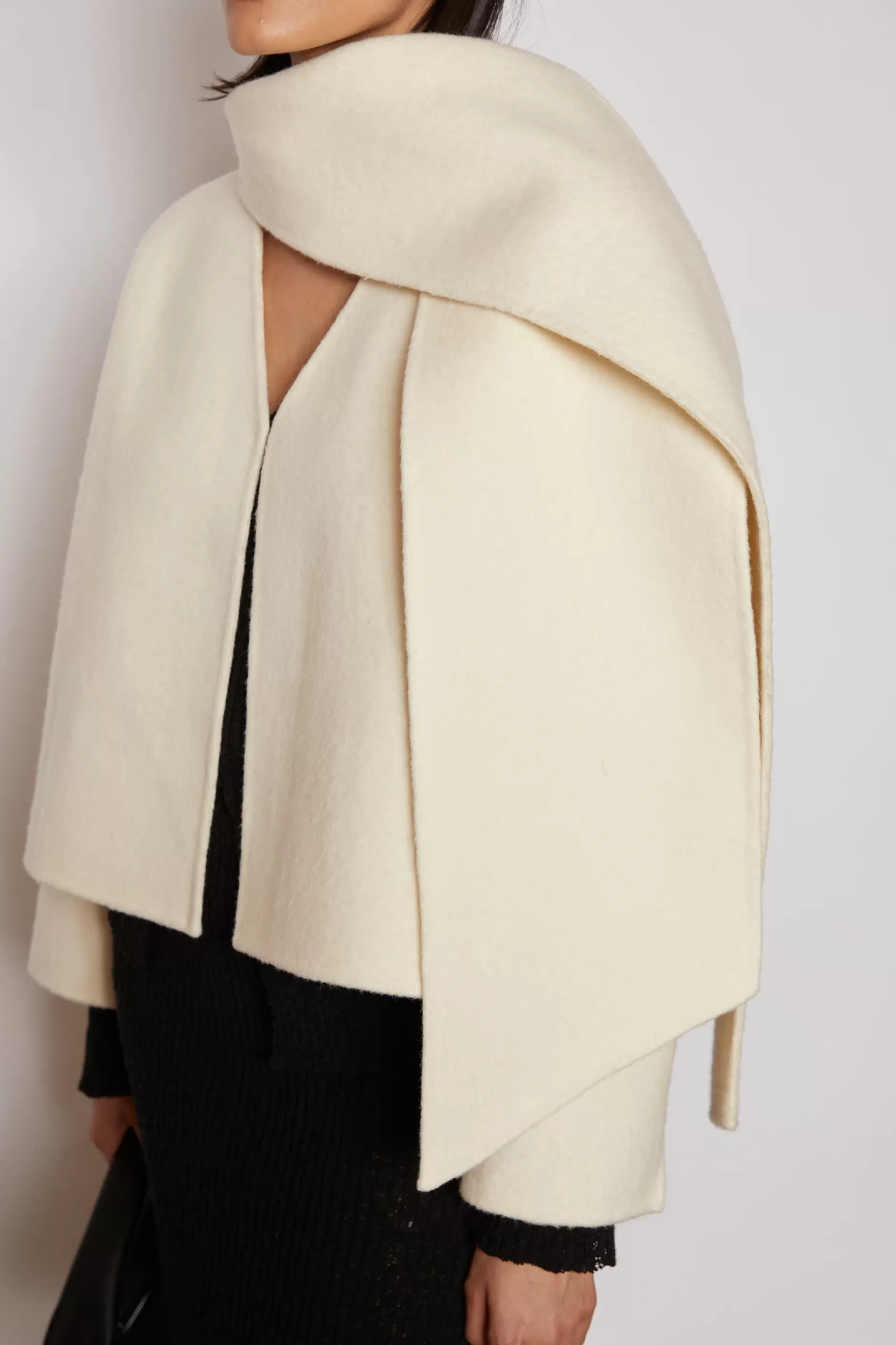 Jovonna London Jackets/coats | The Party Edit^SIENNA COAT WITH SCARF CREAM